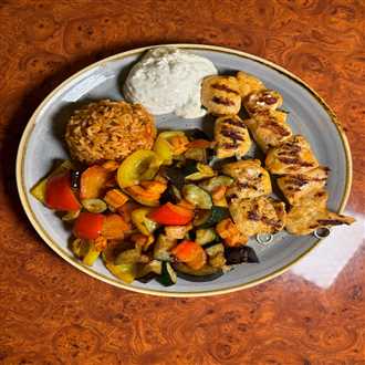 Hähnchen-Souvlaki vom Grill
